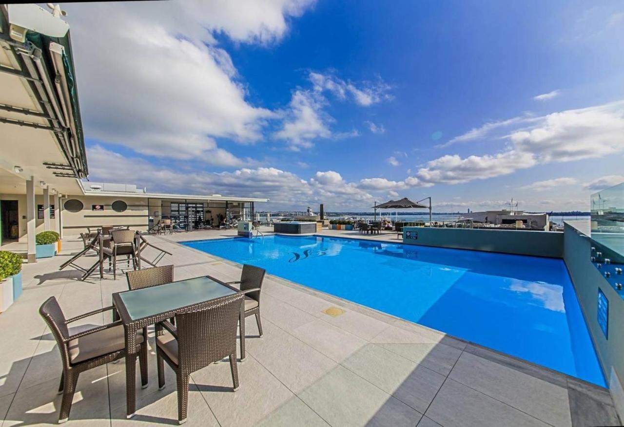 Spacious One Bedroom in The Heritage Hotel! Auckland Buitenkant foto